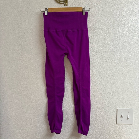 Free People Movement High-Rise 7/8 Length Good Karma Leggings Size M/L - Picture 2 of 4